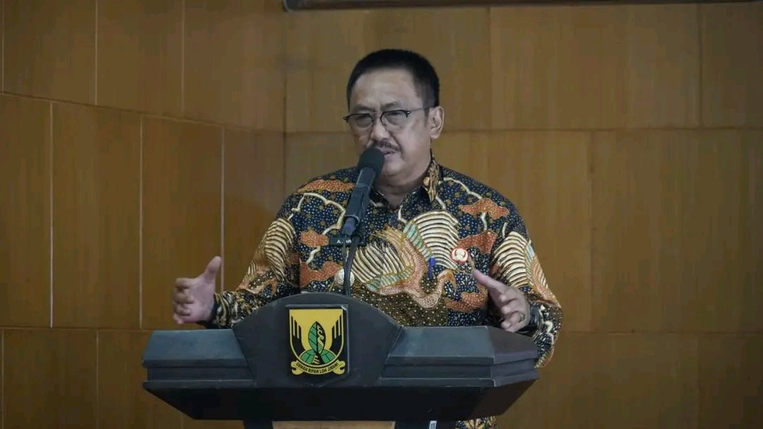 27 ketua TP PKK Kecamatan dilantik, Bupati Sukabumi minta perkuat koordinasi dan peka terhadap persoalan di wilayah. (fb/Pemerintah Kabupaten Sukabumi)