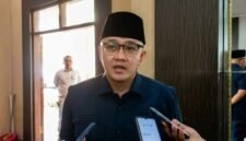 DPRD Kabupaten Sukabumi menyoroti belum meratanya juknis layanan berobat gratis bagi warga dengan BPJS Kesehatan nonaktif.