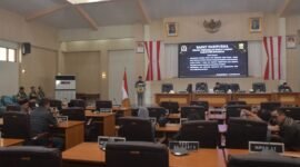 DPRD Kabupaten Sukabumi membahas Raperda investasi dan perubahan status hukum Tirta Jaya Mandiri.