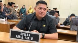 Gerindra menyoroti penurunan target PAD Kabupaten Sukabumi 2027 sebesar Rp6,36 miliar. Digitalisasi pajak dan optimalisasi aset menjadi sorotan.